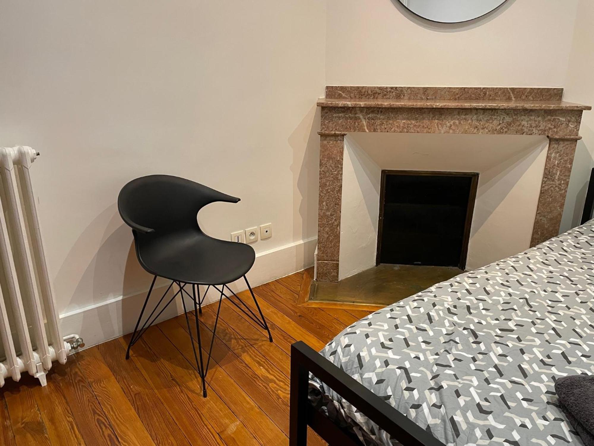 Apartment L'etage, Hypercentre Toulousain, Climatise *